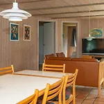 12 Person In Semesterbostad