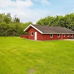 12 Person In Nordborg